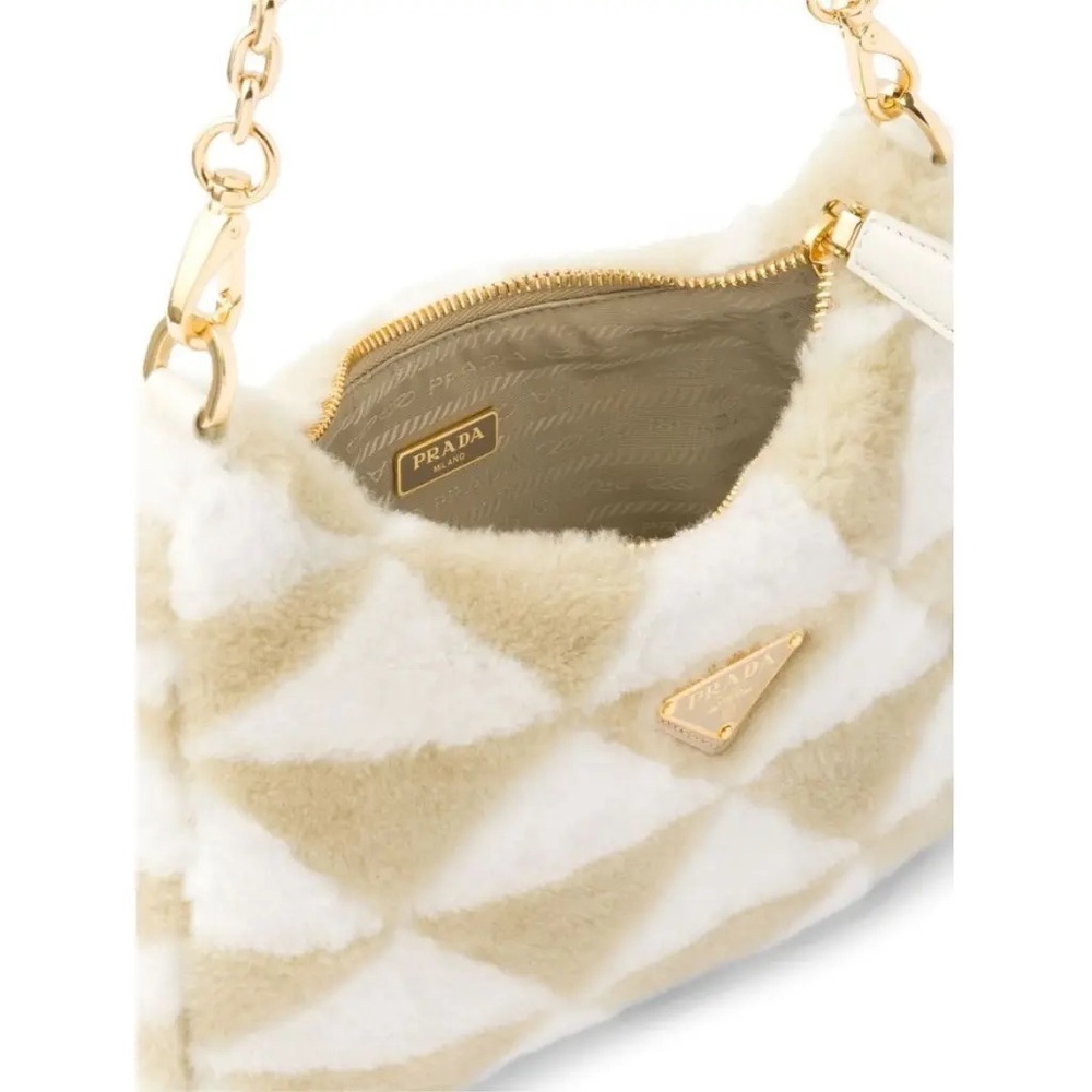 🔥PRADA🔥100%Authentic Prada Re-Edition Shoulder  Shearling Crossbody Bag Rare🔥 - Picture 11 of 15